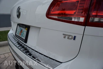 2016 Volkswagen Touareg TDI Lux - miniatura 28