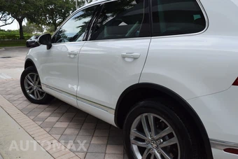 2016 Volkswagen Touareg TDI Lux - miniatura 34