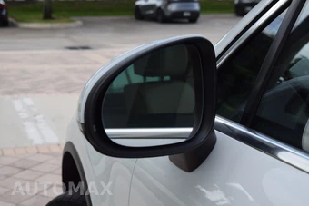 2016 Volkswagen Touareg TDI Lux - miniatura 47