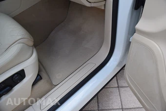 2016 Volkswagen Touareg TDI Lux - miniatura 73