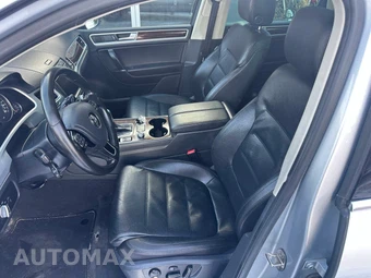 2016 Volkswagen Touareg V6 Lux - miniatura 9