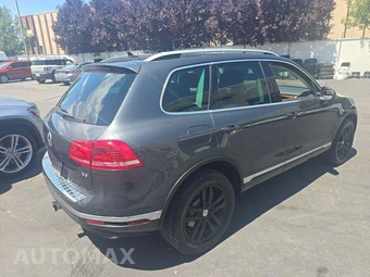 2016 Volkswagen Touareg V6 Lux - miniatura 3