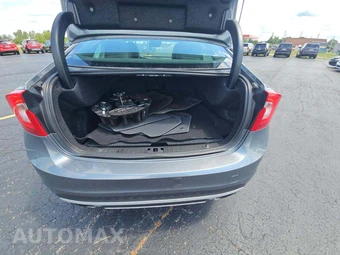 2016 Volvo S60 Cross Country T5 Platinum - miniatura 11