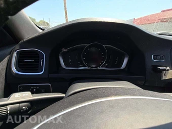 2016 Volvo S60 T5 Premier – miniatura 9