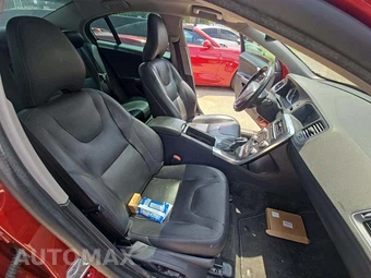 2016 Volvo S60 T5 Premier – miniatura 18