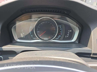 2016 Volvo S60 T5 Premier – miniatura 9