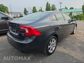 2016 Volvo S60 T5 Premier - miniatura 4