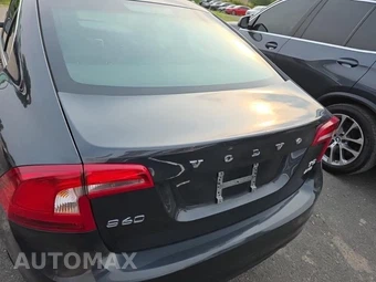 2016 Volvo S60 T5 Premier - miniatura 5