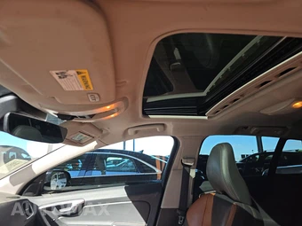 2016 Volvo V60 Cross Country T5 - miniatura 17