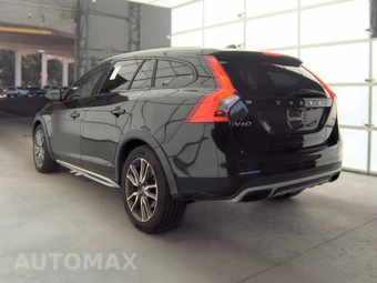 2016 Volvo V60 Cross Country T5 - miniatura 6