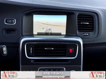 2016 Volvo V60 Cross Country T5 - miniatura 16
