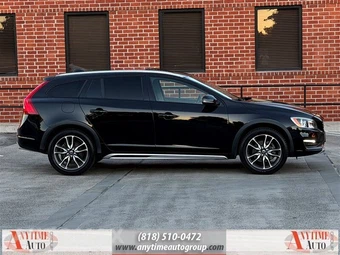 2016 Volvo V60 Cross Country T5 - miniatura 8