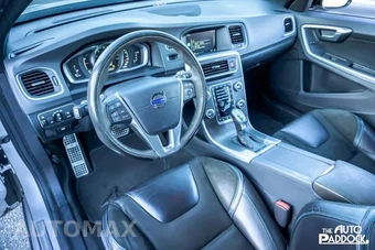 2016 Volvo V60 Polestar - miniatura 13