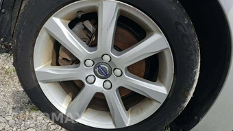 2016 Volvo V60 T5 Premier – miniatura 33