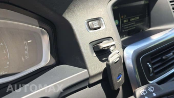 2016 Volvo V60 T5 Premier – miniatura 24