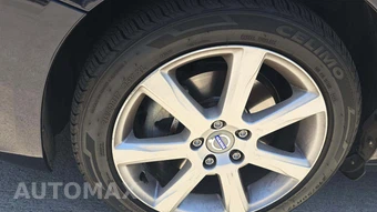 2016 Volvo V60 T5 Premier – miniatura 26