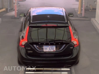 2016 Volvo V60 T5 Premier - miniatura 5