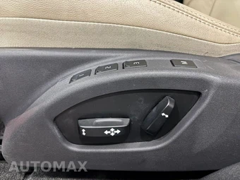 2016 Volvo XC60 T5 Platinum - miniatura 13