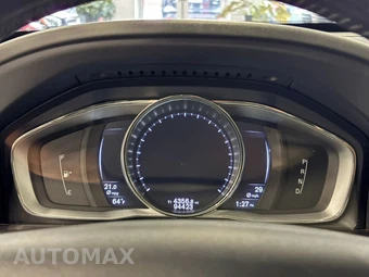 2016 Volvo XC60 T5 Platinum - miniatura 32