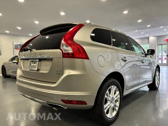 2016 Volvo XC60 T5 Platinum - miniatura 7