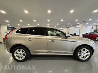 2016 Volvo XC60 T5 Platinum - miniatura 8