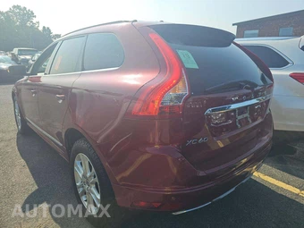 2016 Volvo XC60 T5 Premier – miniatura 2