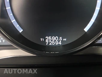 2016 Volvo XC60 T5 Premier - miniatura 9