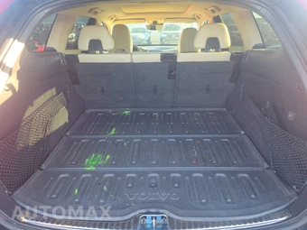 2016 Volvo XC60 T5 Premier - miniatura 17