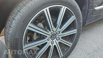 2016 Volvo XC60 T5 Premier - miniatura 28