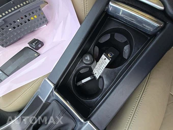 2016 Volvo XC60 T5 Premier – miniatura 8