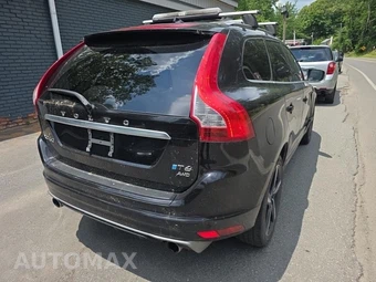2016 Volvo XC60 T6 R-Design Platinum – miniatura 4