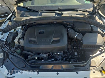 2016 Volvo XC60 T6 – miniatura 19