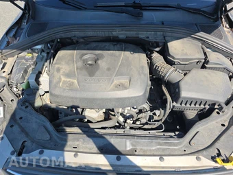 2016 Volvo XC60 T6 - miniatura 15
