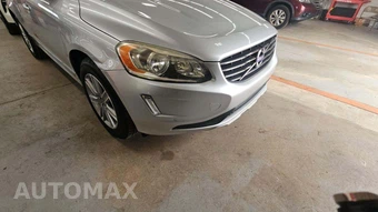 2016 Volvo XC60 T6 – miniatura 23