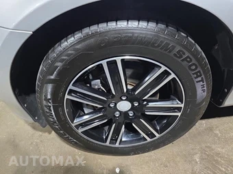 2016 Volvo XC60 T6 – miniatura 8