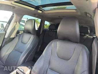 2016 Volvo XC60 T6 – miniatura 11