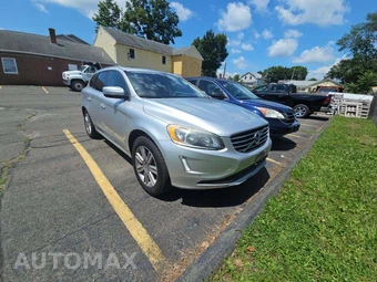 2016 Volvo XC60 T6 – miniatura 4
