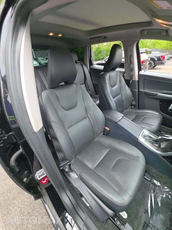 2016 Volvo XC60 T6 - miniatura 15