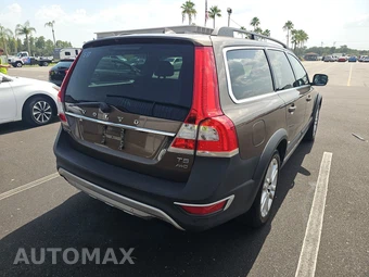 2016 Volvo XC70 T5 Premier – miniatura 4