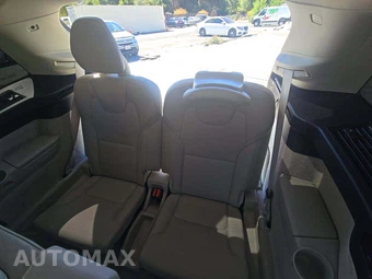 2016 Volvo XC90 Plug-In Hybrid T8 Momentum - miniatura 11