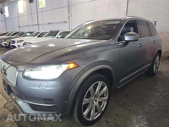 2016 Volvo XC90 T5 Inscription