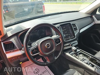 2016 Volvo XC90 T5 Momentum – miniatura 11
