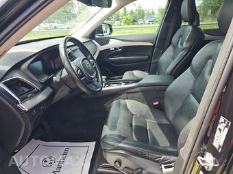 2016 Volvo XC90 T5 Momentum – miniatura 7