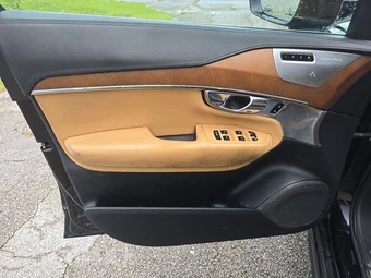 2016 Volvo XC90 T6 Inscription - miniatura 9