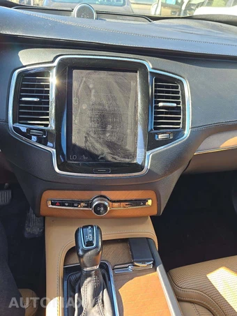 2016 Volvo XC90 T6 Inscription – miniatura 10