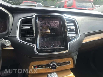 2016 Volvo XC90 T6 Inscription – miniatura 10