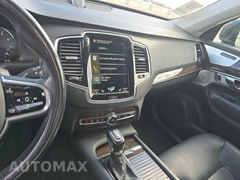 2016 Volvo XC90 T6 Momentum – miniatura 11