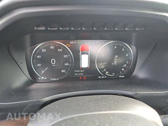 2016 Volvo XC90 T6 Momentum – miniatura 12