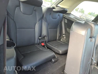 2016 Volvo XC90 T6 Momentum – miniatura 14