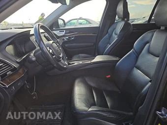 2016 Volvo XC90 T6 Momentum – miniatura 7